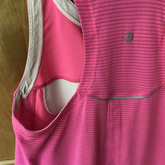 Lululemon Run Pink Tank - Picture 6 of 7
